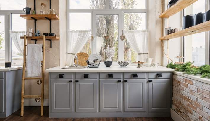 4 Trendy Kitchen Cabinet Colors For 2021, New Kitchen Cabinets 2021