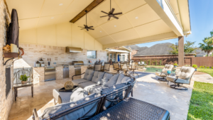 Crafting the Ultimate Outdoor Oasis: Designing the Perfect Outdoor Entertainment Space For Your Texas Home
