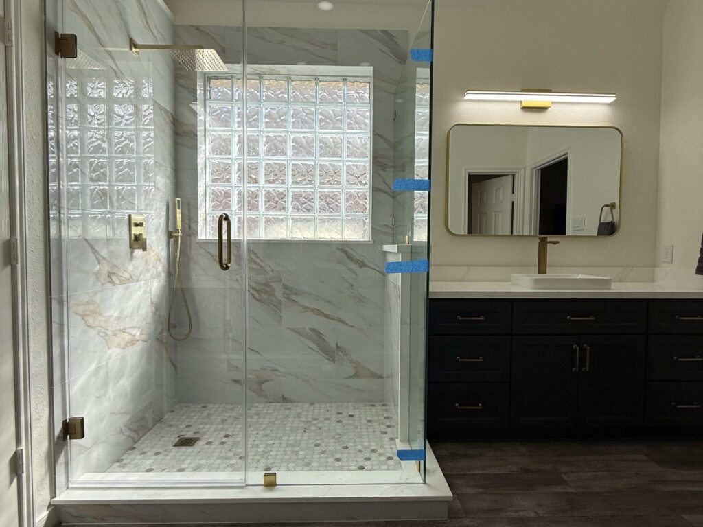 Blackston Bathroom 4